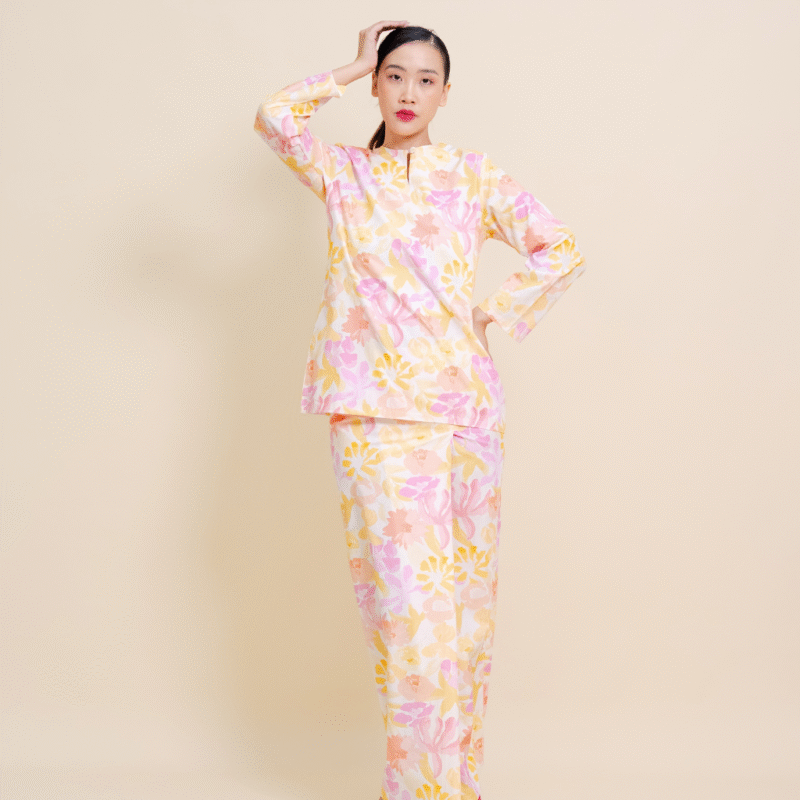 Calanthe Kurung in Pink